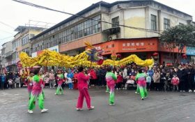 厲害了！非物質(zhì)文化遺產(chǎn)“宗營(yíng)社火”重露真容縮略圖
