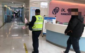 小女孩昏厥，漢中交警火速送醫(yī)救助縮略圖