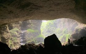 漢中天坑火出圈！記者實地探訪→縮略圖
