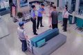 從天而降的“大單”? 漢臺(tái)一炸雞店老板差點(diǎn)被騙縮略圖