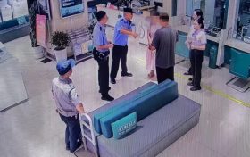 從天而降的“大單”? 漢臺一炸雞店老板差點(diǎn)被騙縮略圖